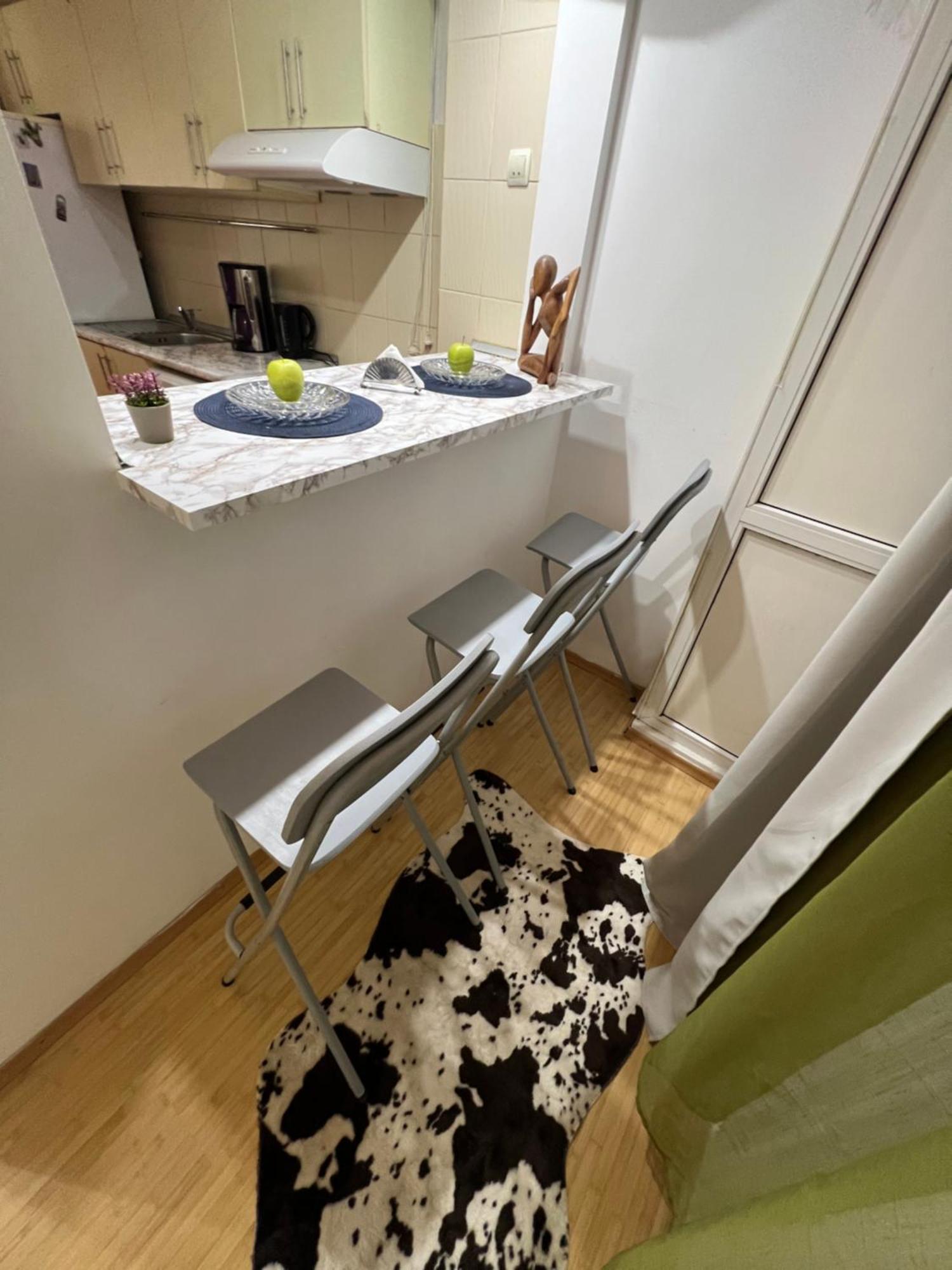 Kiwi Apart-Hotel 1Br Wi-Fi Free - Close To Old Town - Cozy Location - Shorter Or Longer Stay - R&M Boutique Bukareszt Zewnętrze zdjęcie